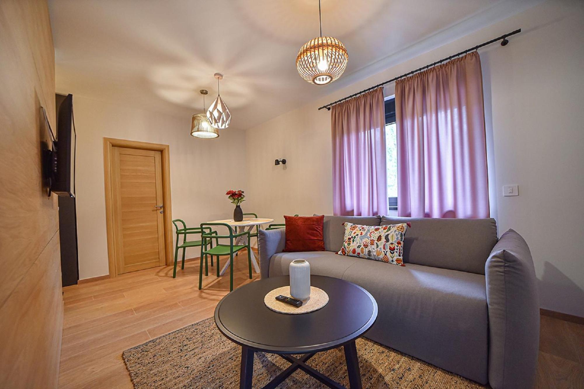 Beli Bor Zlatibor Aparthotel Екстериор снимка